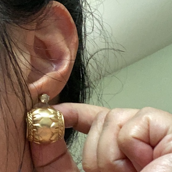 🖤Oscar de la Renta💕earrings